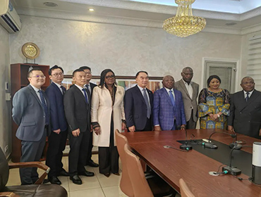 董事长欧阳日坪先生带领邵阳市商务代表团赴刚果（布）布拉柴维尔市开展商务考察